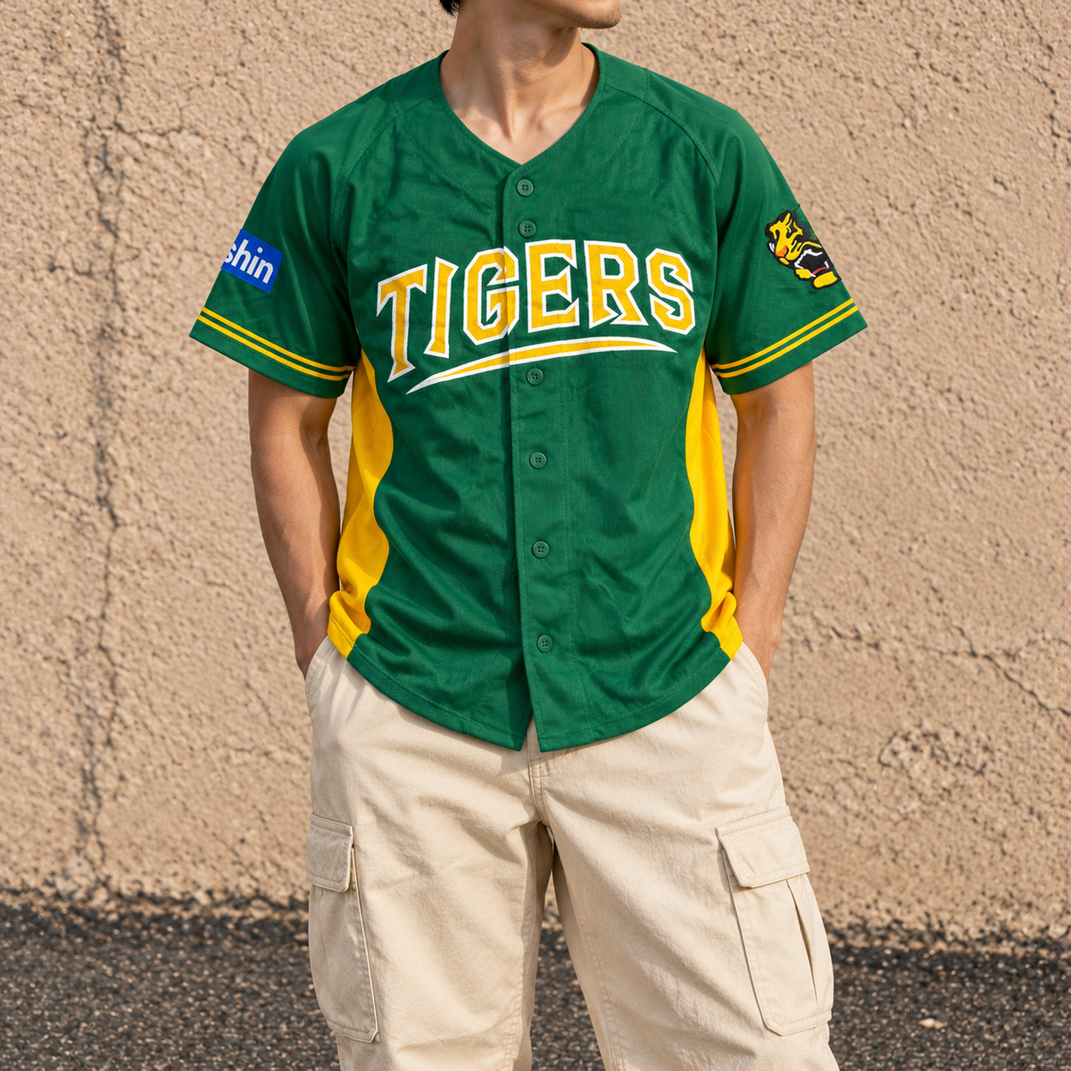 Hanshin Tigers Osaka Japanese Baseball Jersey Men's Small Green Yellow