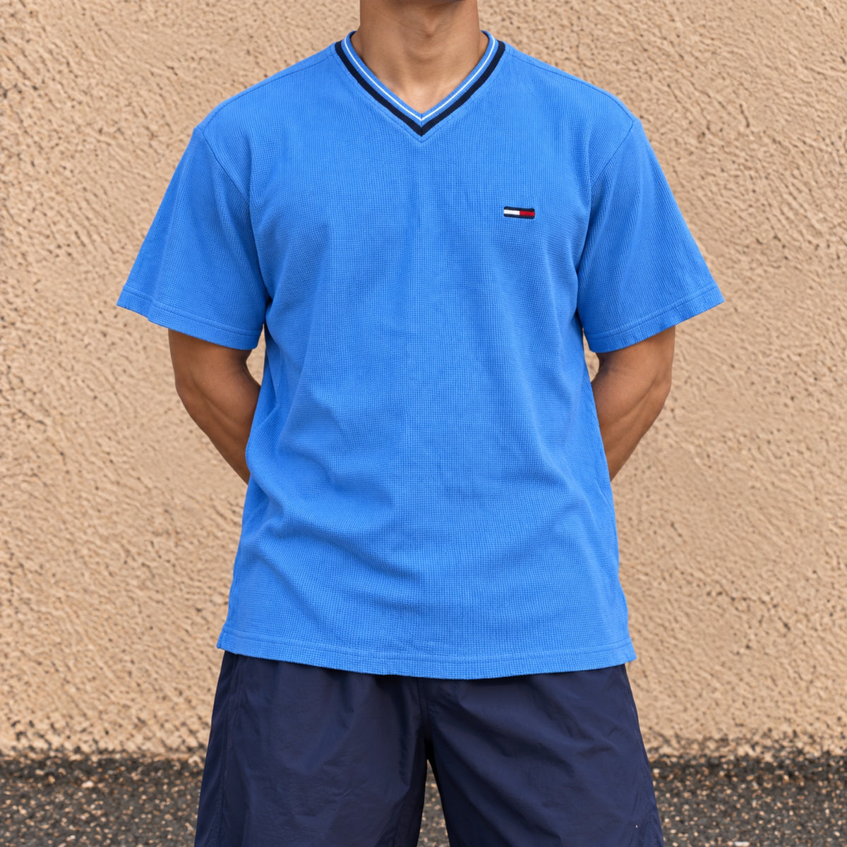 Vintage Tommy Jeans Waffle Knit V-Neck Tee Sky Blue Flag Logo photo 2