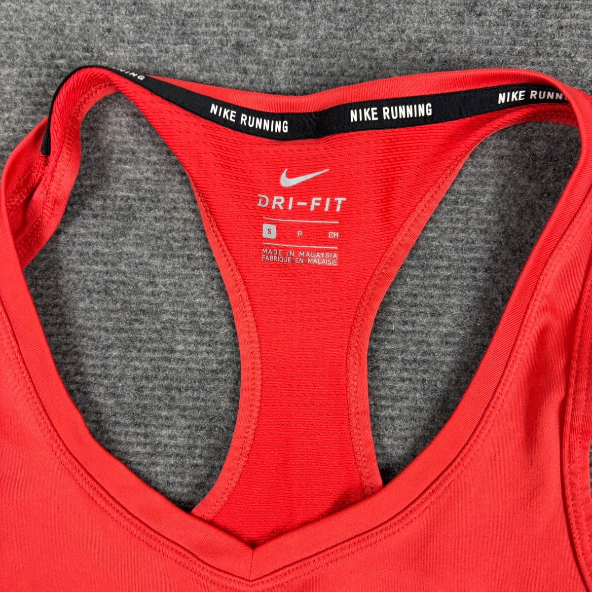 Nike Running Dri-Fit Racerback Tank Coral V-Neck Fitted photo 4