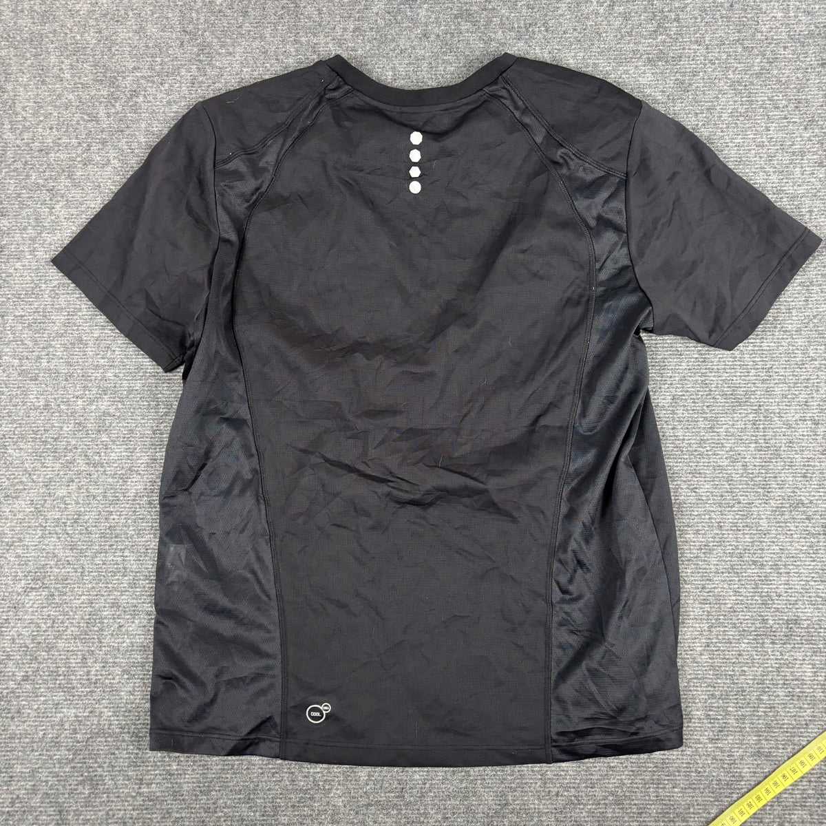 Puma Running Mesh Panel Tee Black Reflective Dots Fitted photo 3