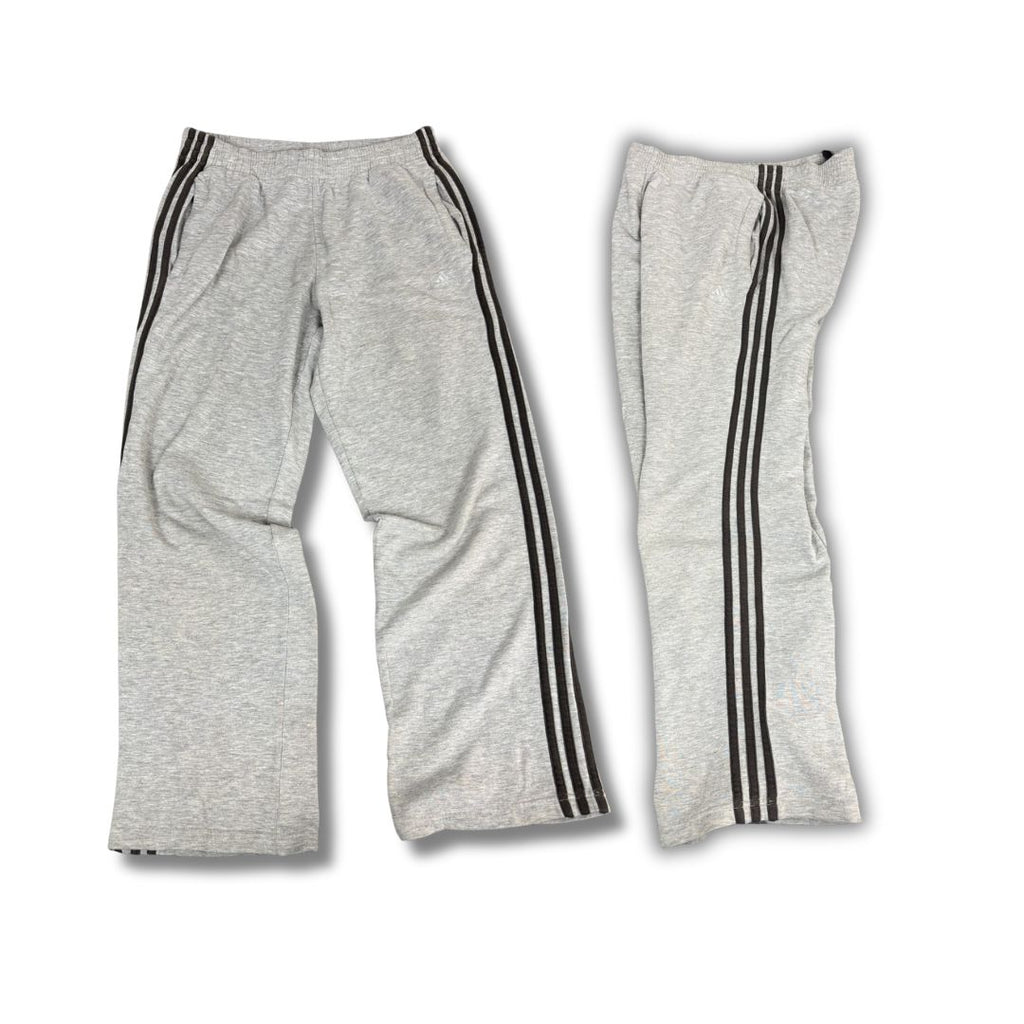Classic Adidas Track Pants Men's M Grey Black 3 stripe Sweatpants Wide Leg