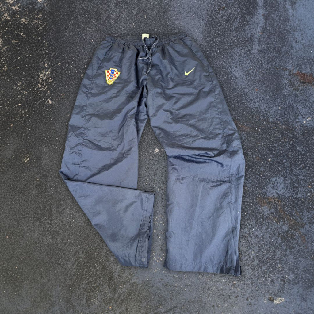 Vintage Y2K Nike Football Track Pants Size XL Blue Badge Logo Wide Leg Windbreakers