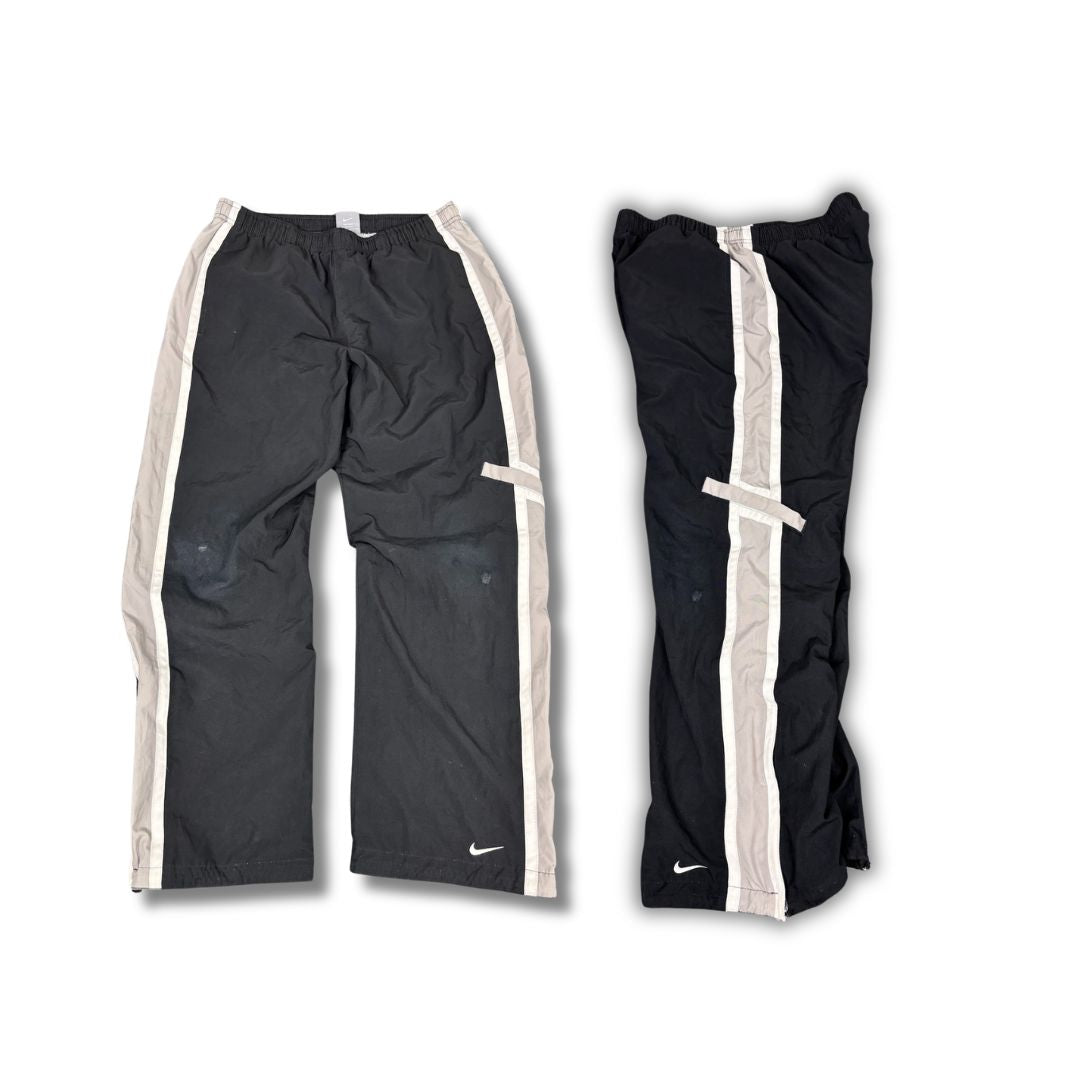 Vintage Y2K Nike Cargo Track Pants Women's S Black Grey White Panel Joggers