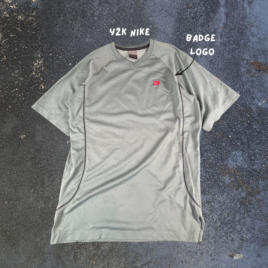 Vintage Y2K Nike T-Shirt Men's M Blue V-Neck Black Piping Red Badge Logo