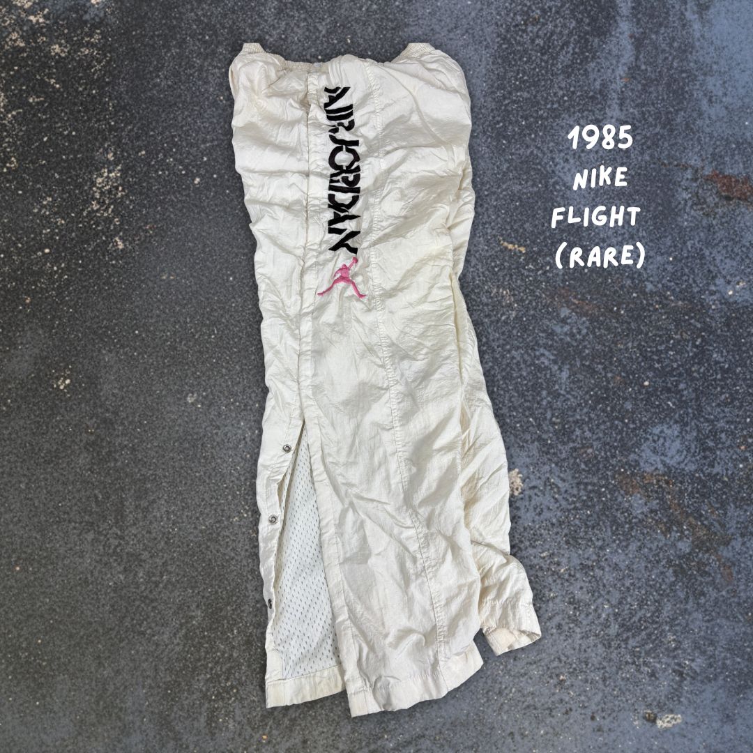 Vintage 1989 Nike Flight Track Pants Men’s L White Pink Tear-Away Air Jordan Spell Out Baggy Rare
