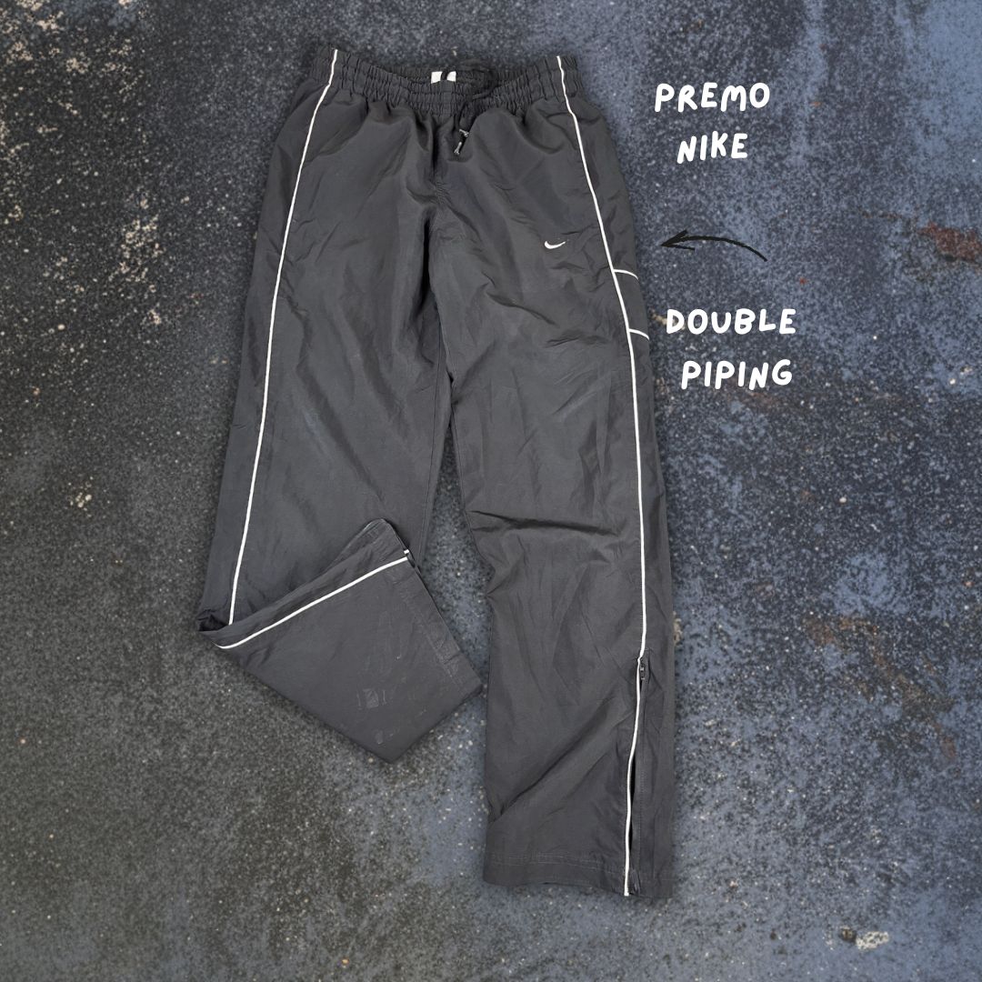 Y2K/10s Nike Track Pants M Black White Swoosh Double Piping Straight to Wide Fit