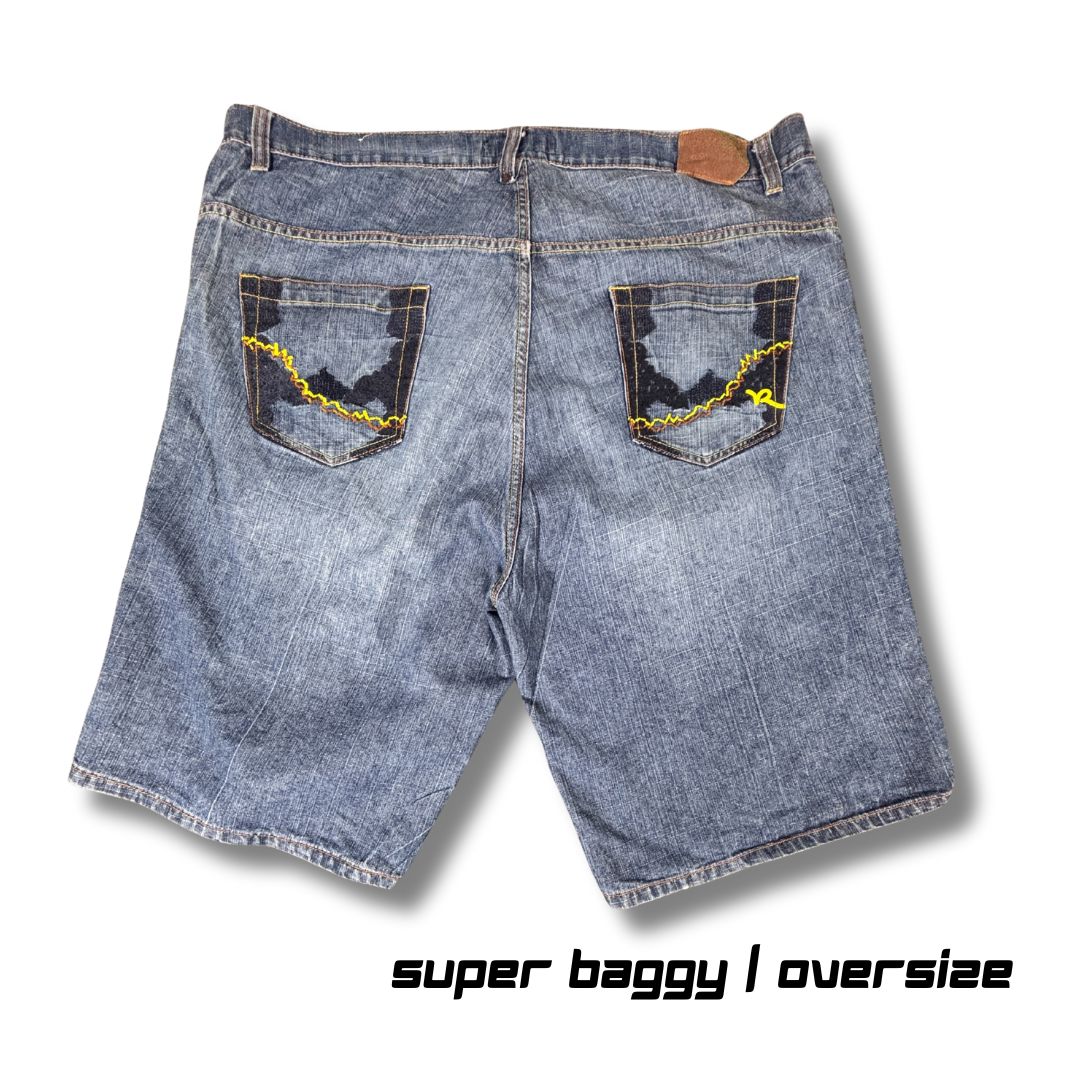 Vintage Y2K Rocawear Denim Shorts Size 48 Light Wash Oversize Baggy Hip-Hop Embroidered