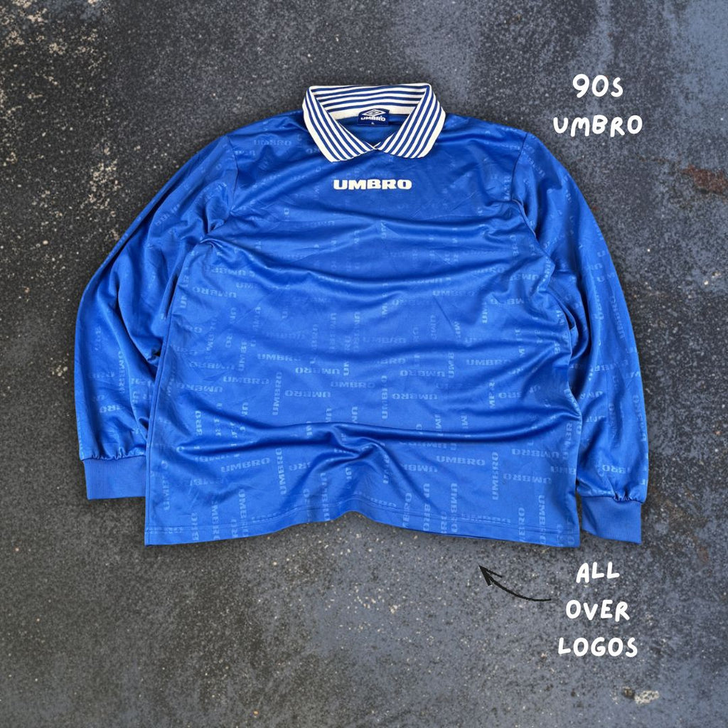 Vintage Y2K Umbro Jersey T-Shirt XL Blue Long Sleeve All Over Spell Out