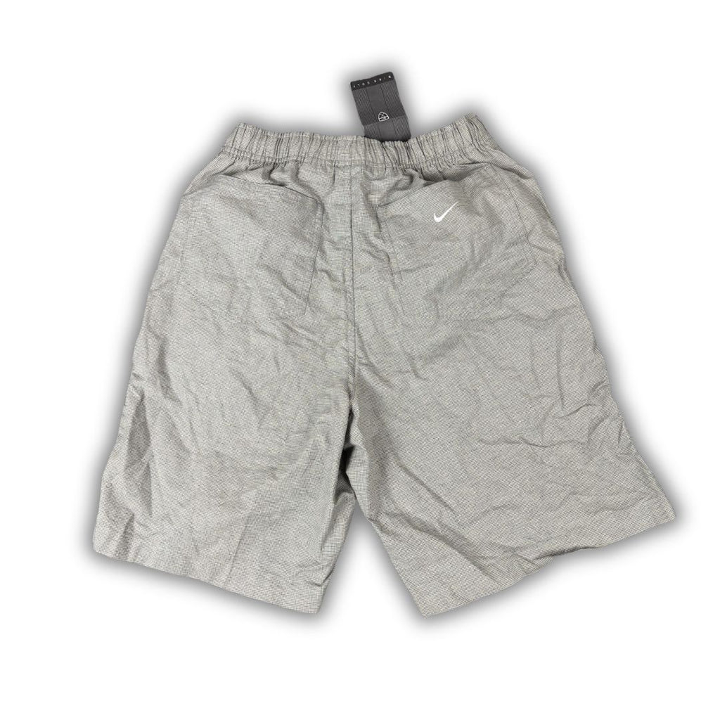 Vintage Y2K Nike Golf Shorts Men's S Grey Mini Checked 2001 NWT Deadstock Wide Leg