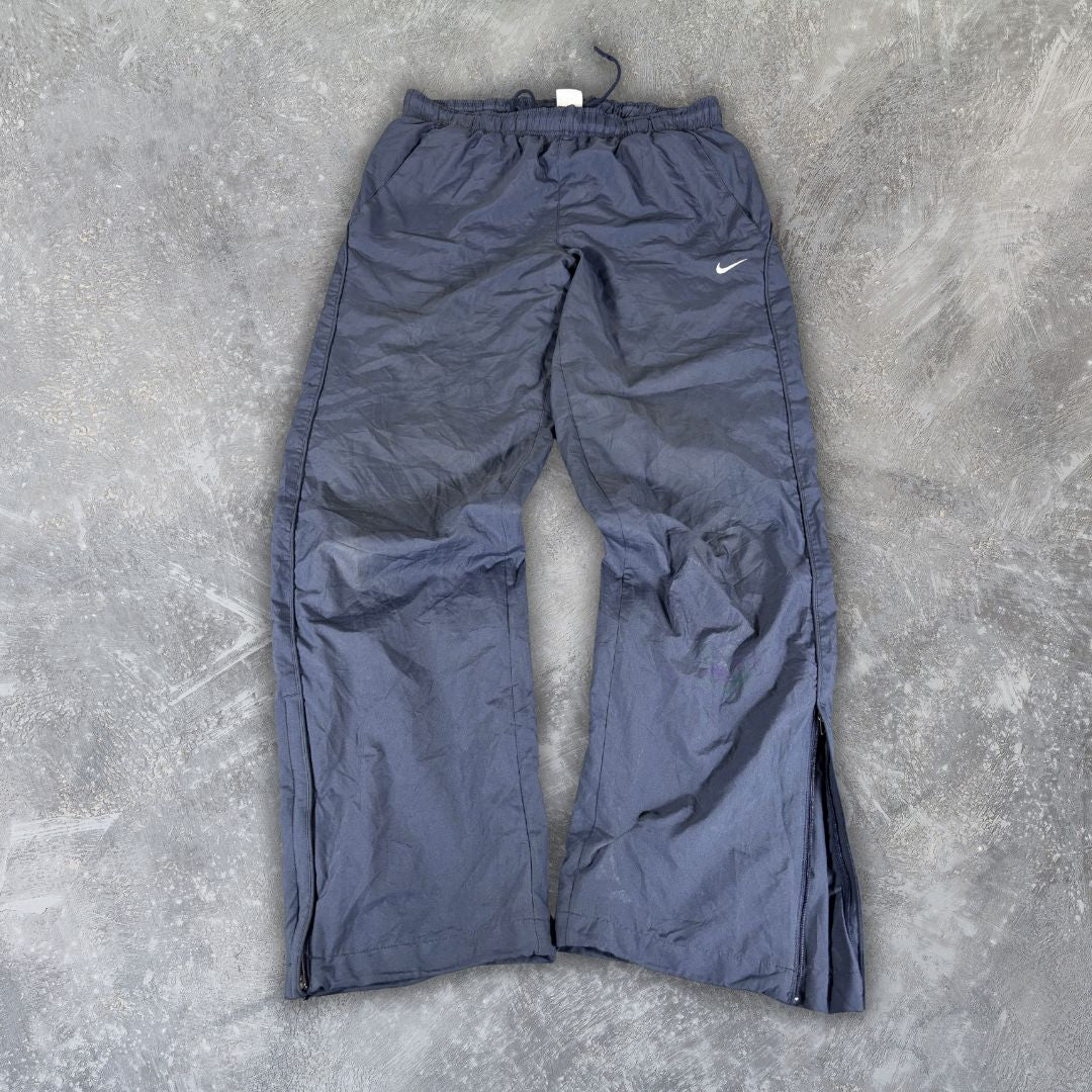 Vintage Late Y2K / 10s Nike Track Pants Size M Navy White Swoosh Wide Leg Classic