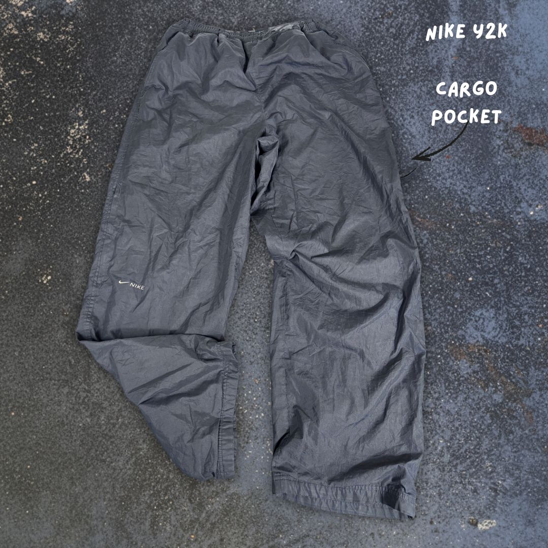 Vintage Y2K Nike Track Pants Men’s L Black Cargo Pockets Spell Out Wide Leg Premo