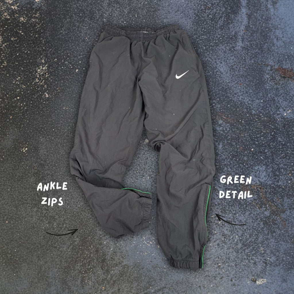 Classic Nike Track Pants Sz M Black White Green Piping Nylon Style Windbreakers