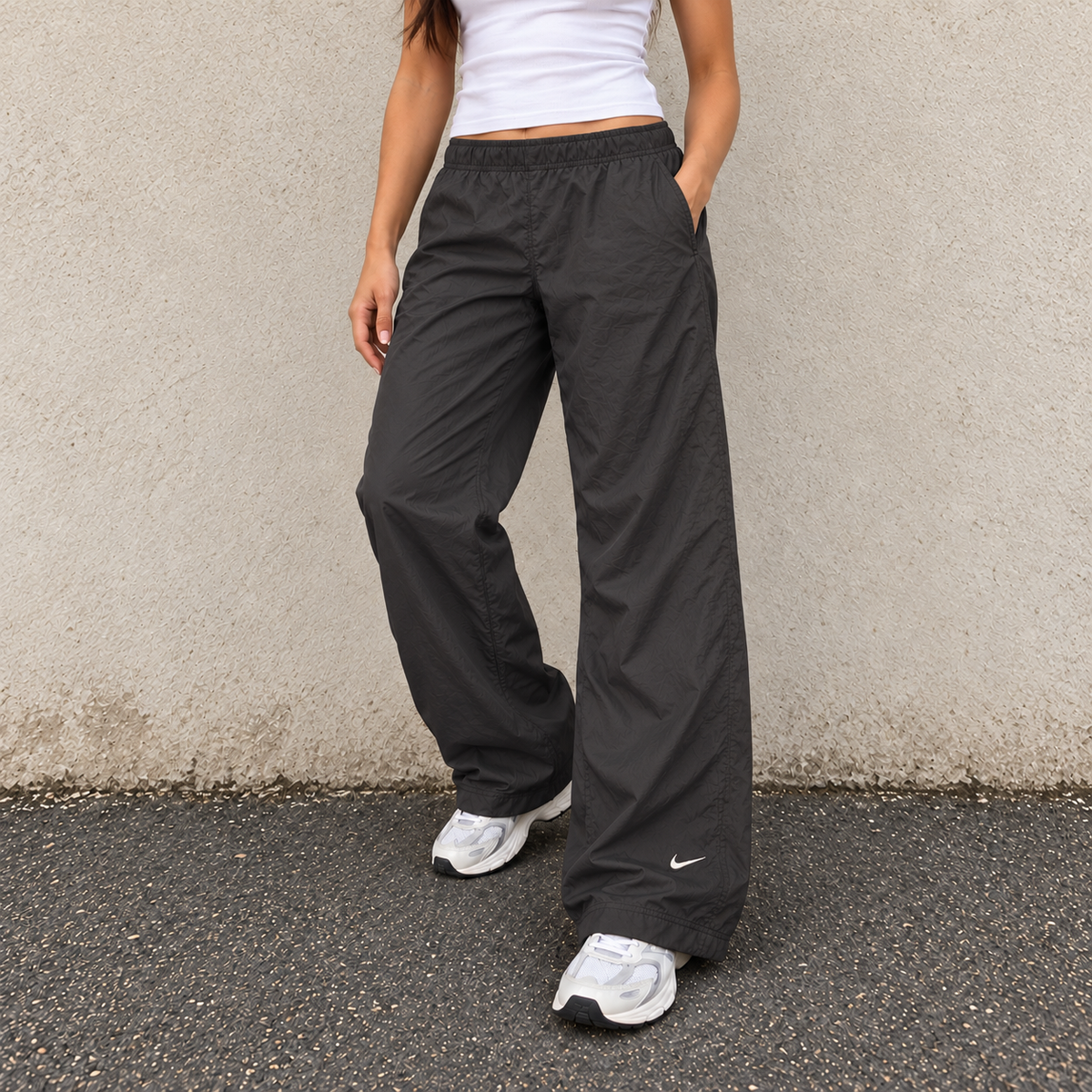 Vintage Y2K Nike Track Pants Women's XL Black white ankle swoosh classic joggers Straight Leg