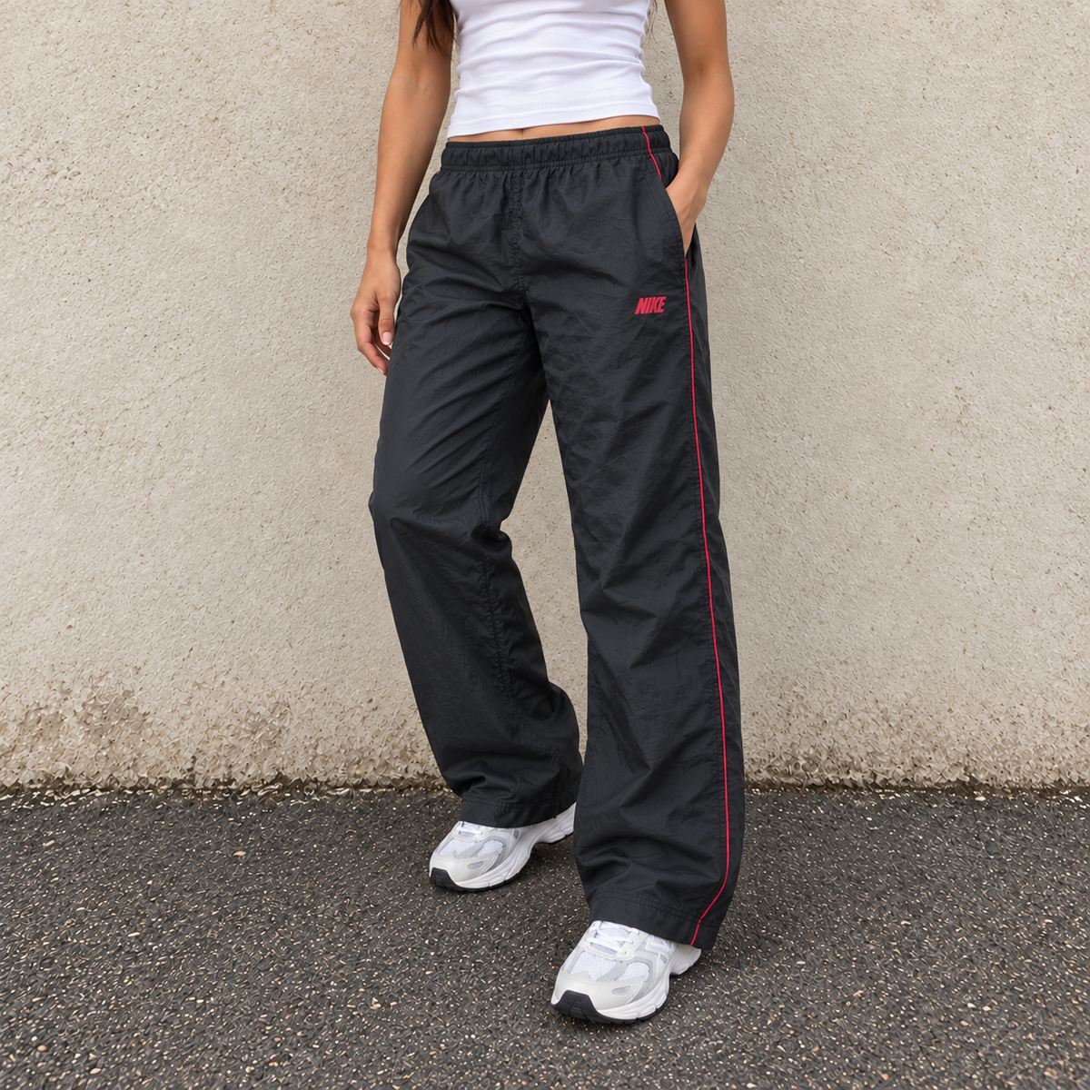 Nike track pants Women's M Black Pink Piping Spell Out Logo Joggers Y2K