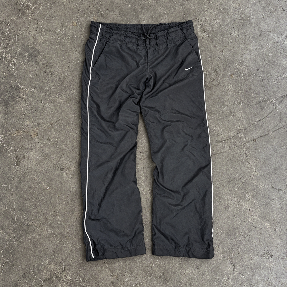 Vintage Y2K Nike Track Pants Women's L Black White Piping Joggers Straight Leg