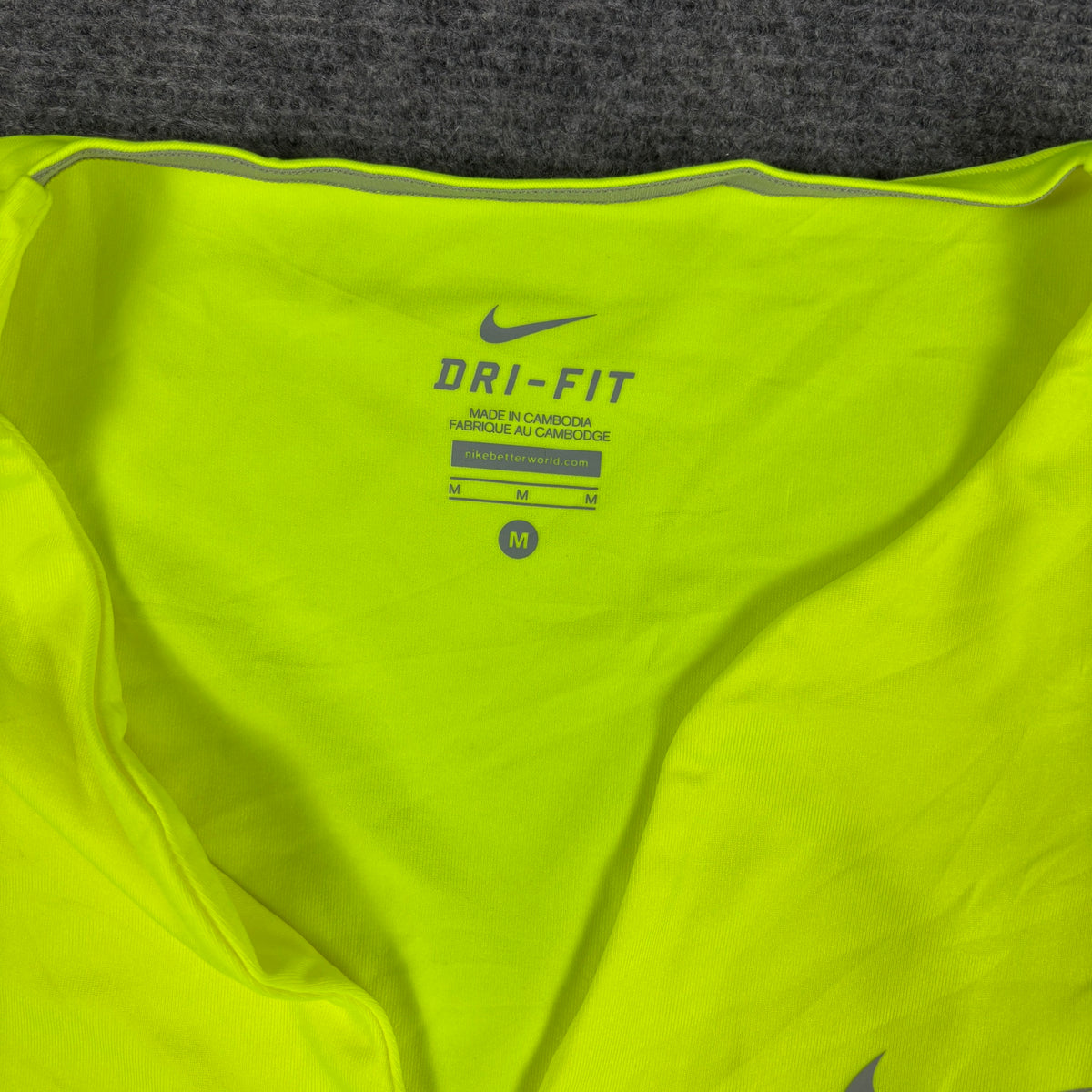 Nike Dri-Fit Tennis Top Neon Volt Yellow Cap Sleeve Fitted photo 6
