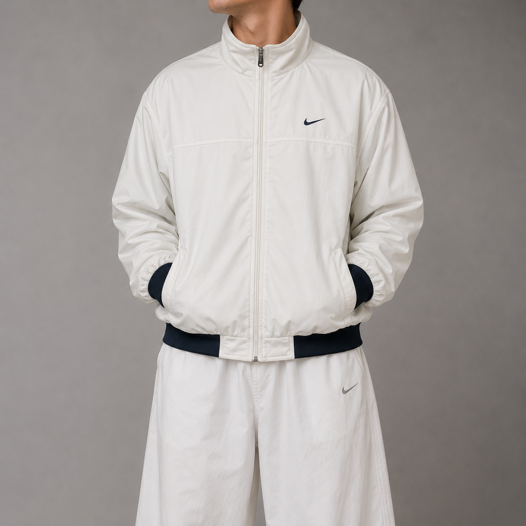 Vintage Y2K Nike Jumper Size M White Black Swoosh Satin Style Finish Full Zip