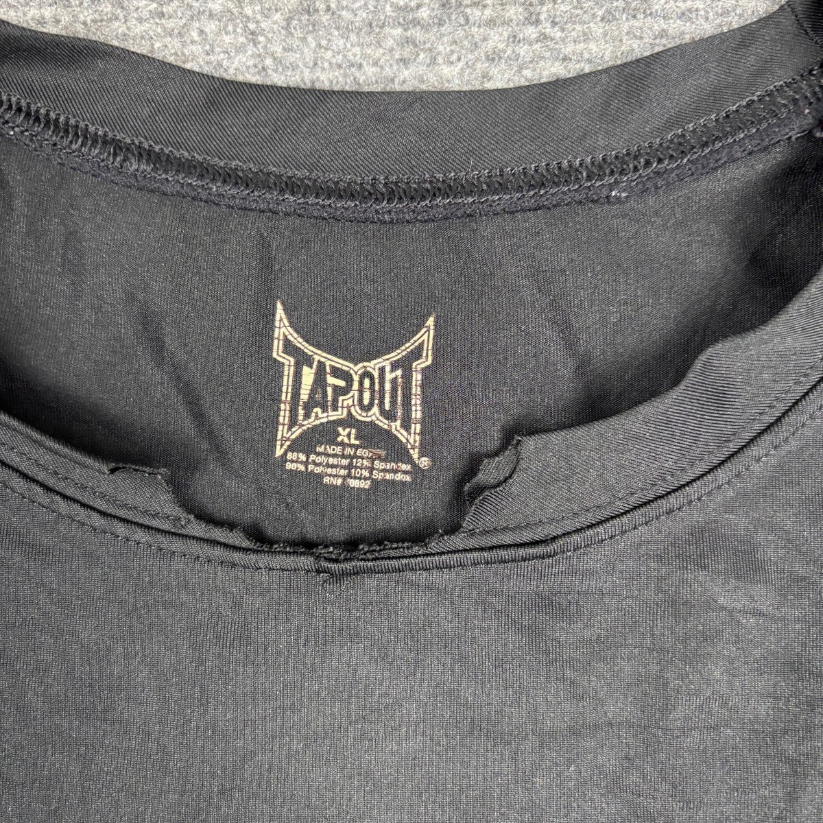 Tapout Sleeveless Training Tank Black Grey Camo Mesh Panels photo 8