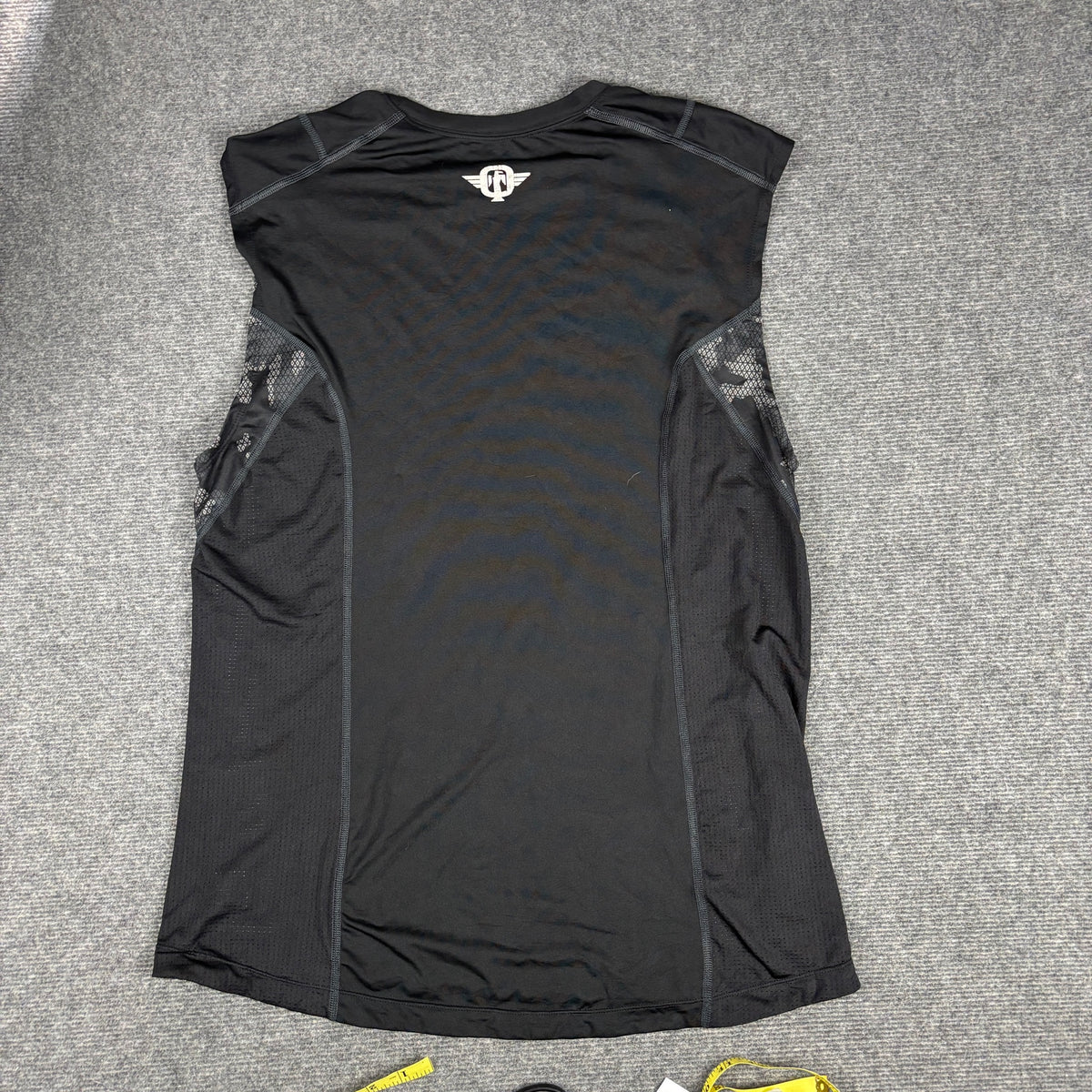 Tapout Sleeveless Training Tank Black Grey Camo Mesh Panels photo 2
