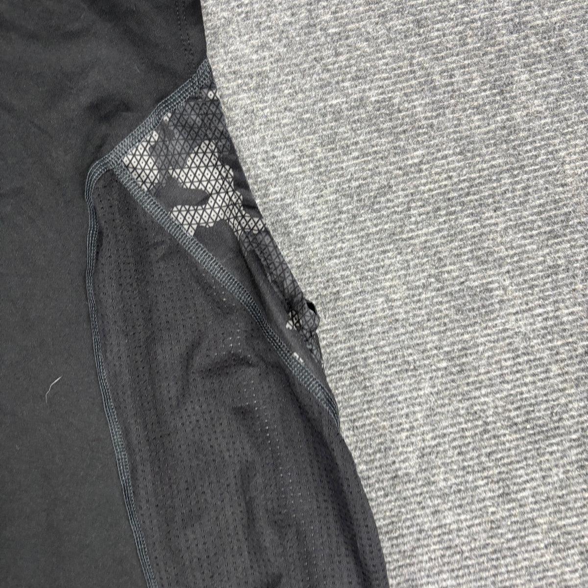 Tapout Sleeveless Training Tank Black Grey Camo Mesh Panels photo 5