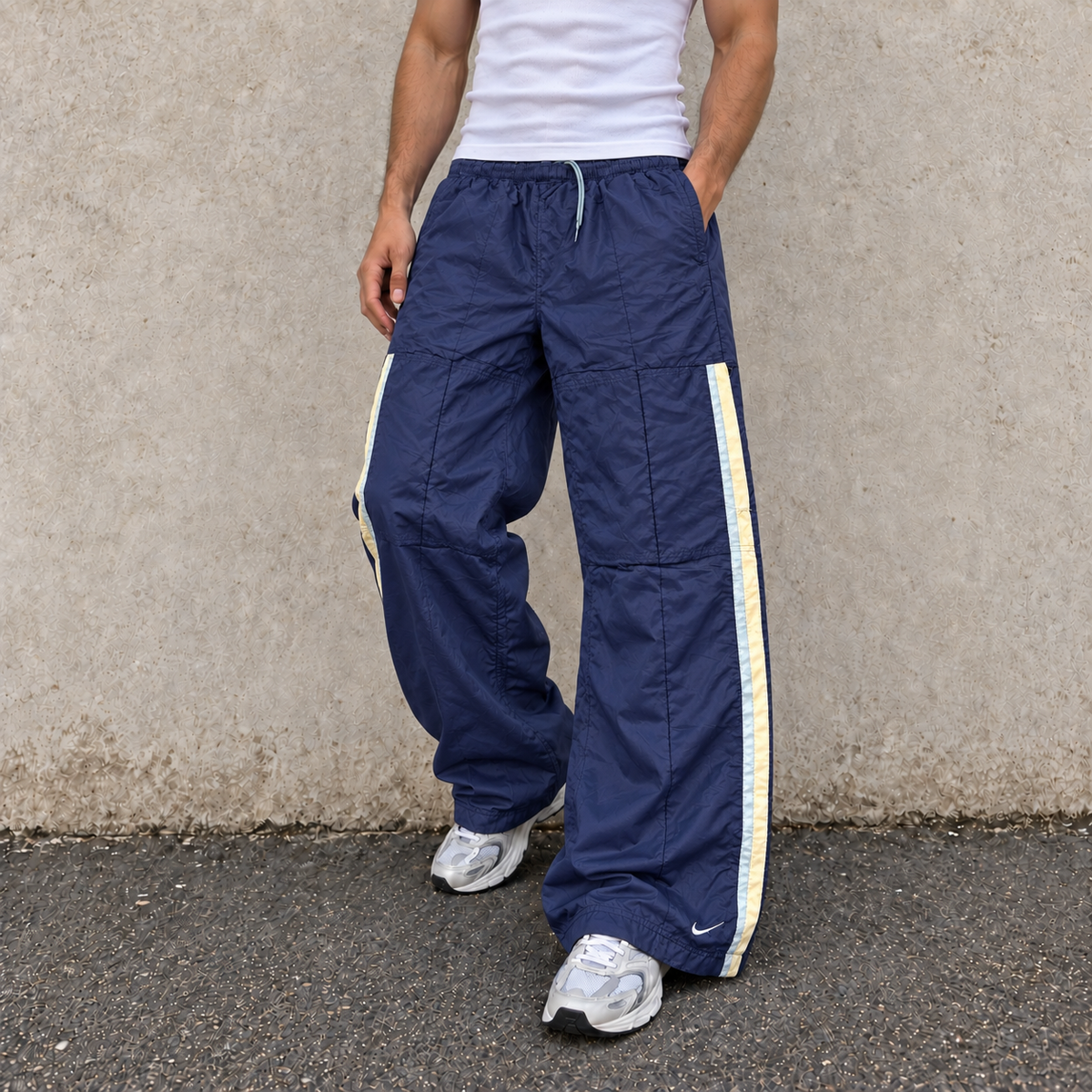 Vintage Y2K Nike Cargo Track Pants Size L Navy White Ankle Swoosh Baggy Nylon Sweatpants