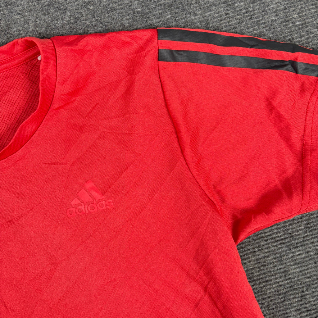 Adidas 3 Stripe Training Tee Red Black Curved Hem photo 5